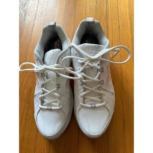 Stylish New Balance‎ 608 Sneakers